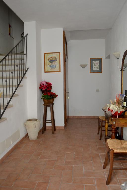 Villa Santa Maria Montalcino Bagian luar foto